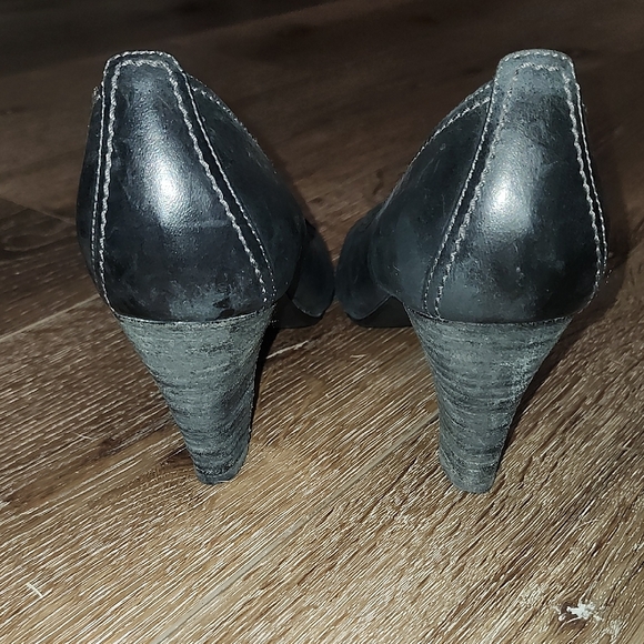 Ecco Keen Black Leather Business Casual Peep Toe Comfort Heels SlipOn Minimalist - Picture 6 of 10